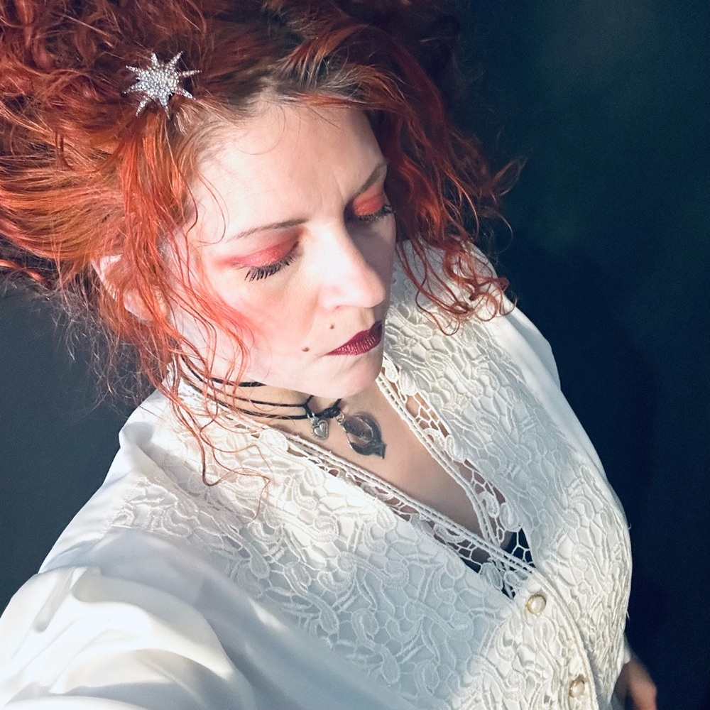 Gorgeous Vintage 80s White Lace Cutwork Button Down Blouse sz M/L